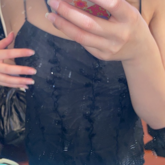 Wilfred le fou Aritzia Bead detailed top - Picture 2 of 5